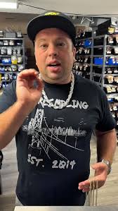 Owner of Harlembling