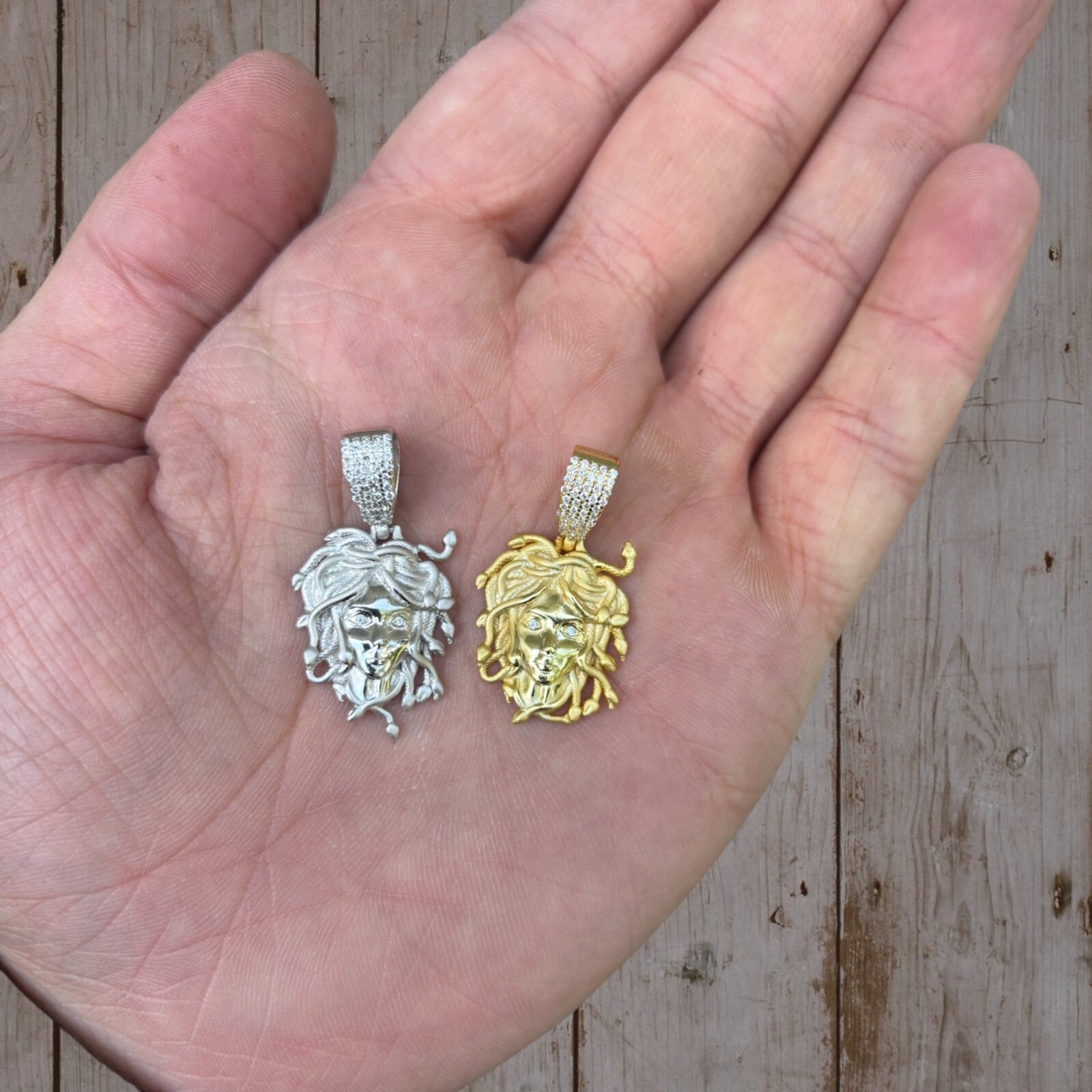 925 Sterling Silver Medusa Head Pendant With Moissanite - Small