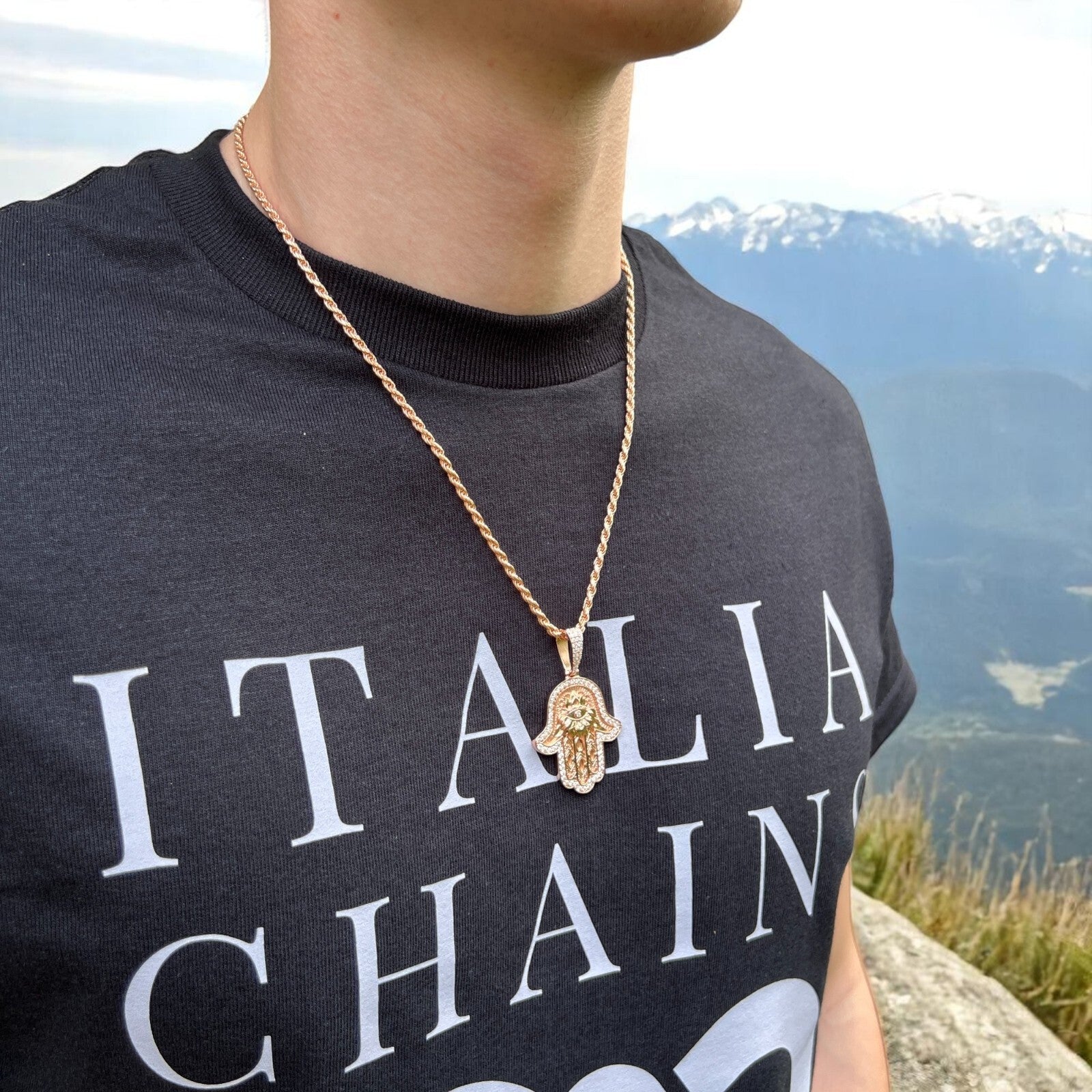 925 Sterling Silver Hamsa Hand Pendant With Moissanite - Medium