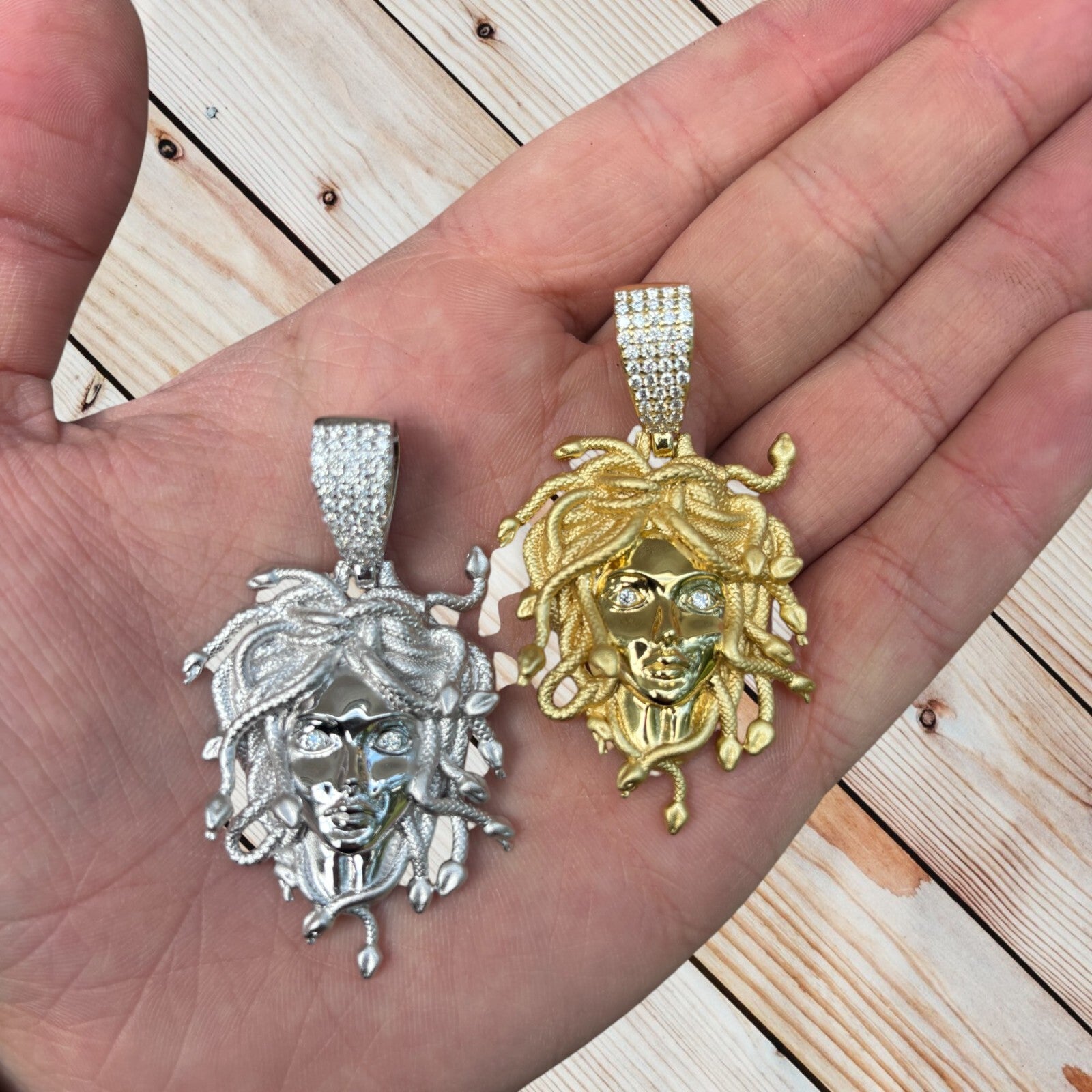 925 Sterling Silver Medusa Head Pendant With Moissanite - Medium