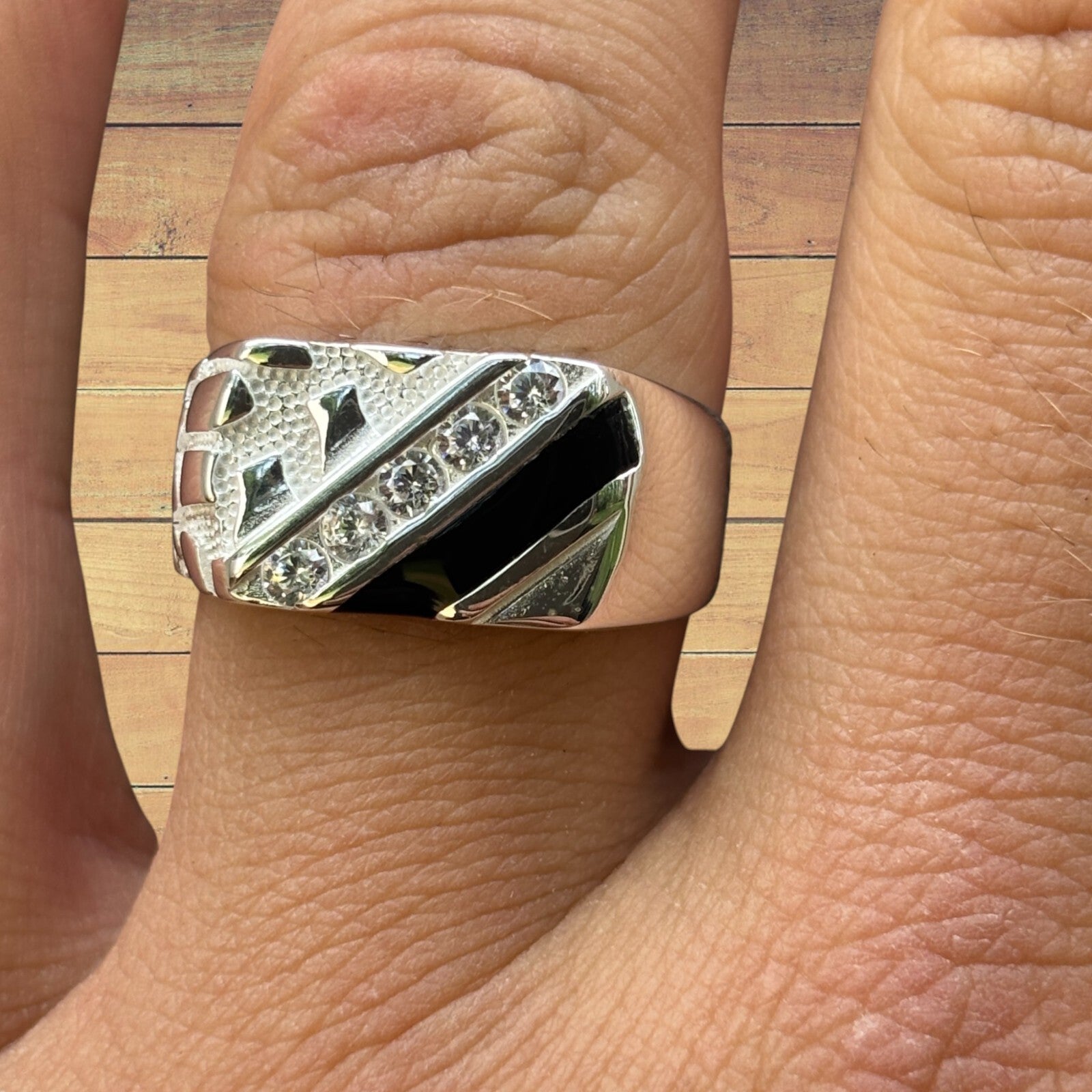 925 Sterling Silver Nugget Ring With Black Onyx & CZ Stones