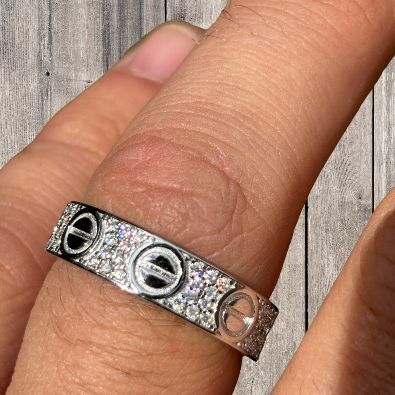 925 Sterling Silver Love Ring With Moissanite
