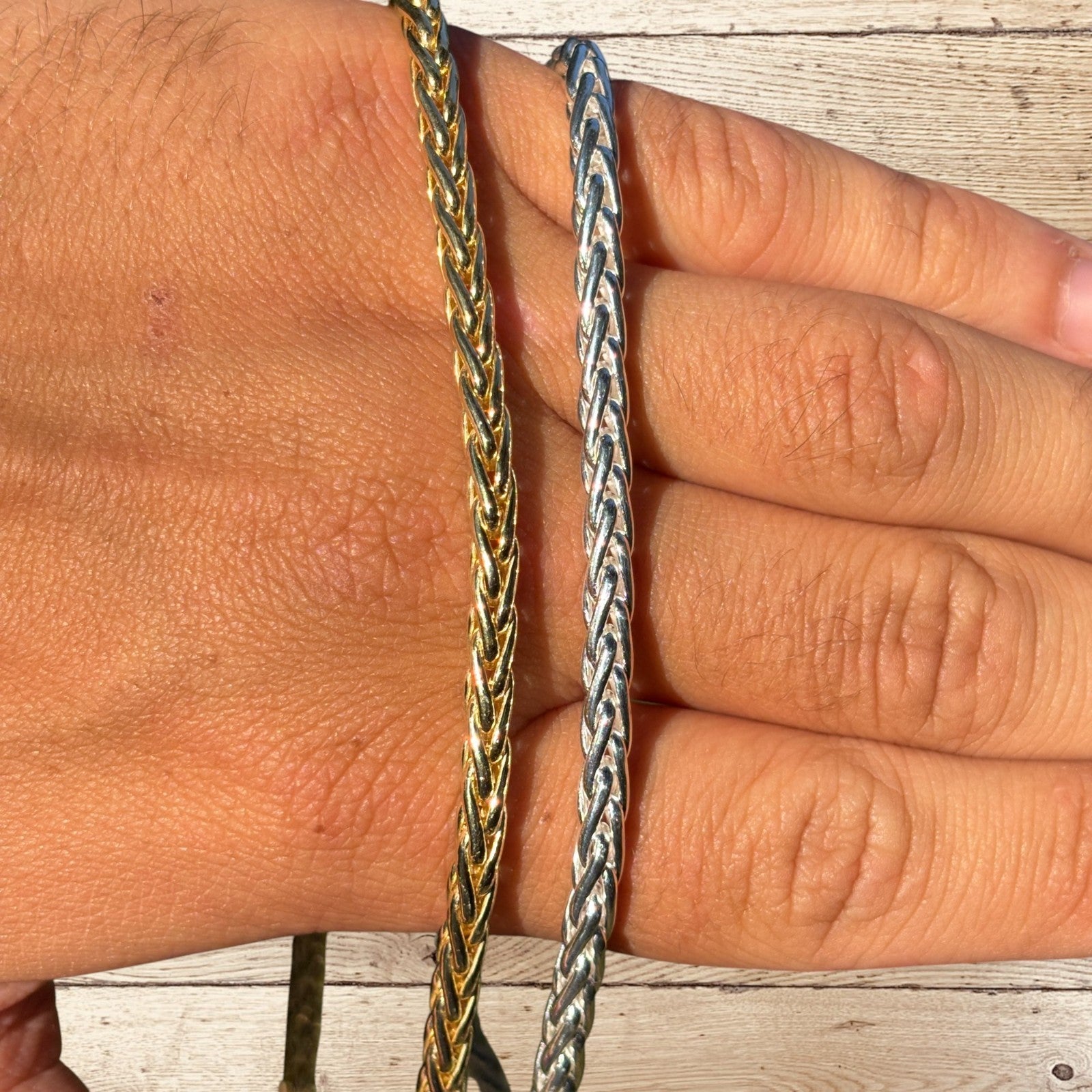 de170638-9255-4c77-bc80-c71d3cd6c72d