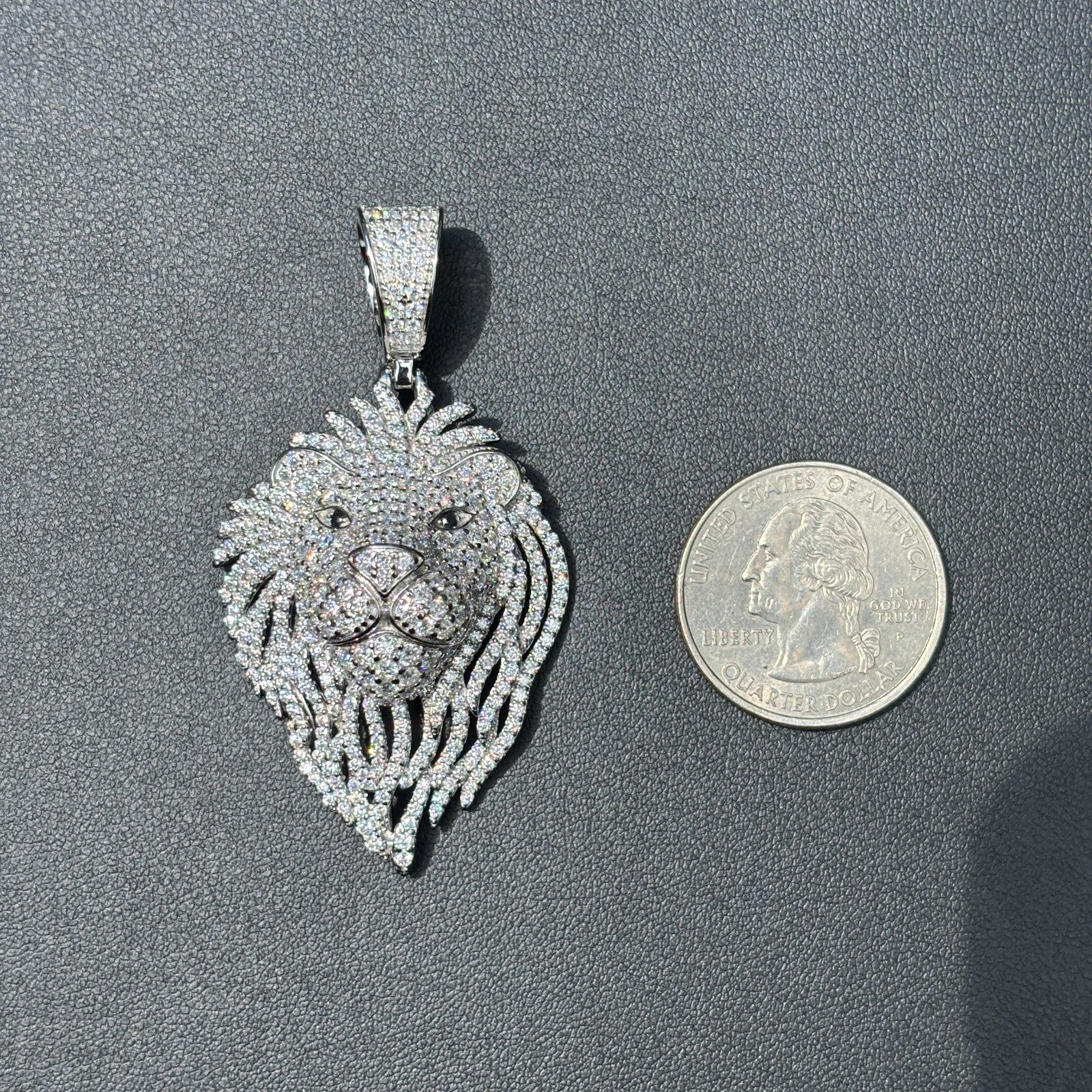 925 Sterling Silver Lion Pendant With Moissanite