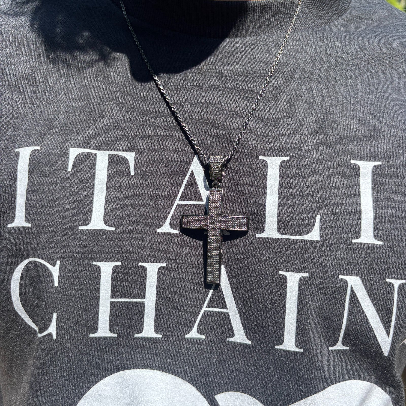 925 Sterling Silver Iced Out Cross Pendant With Moissanite