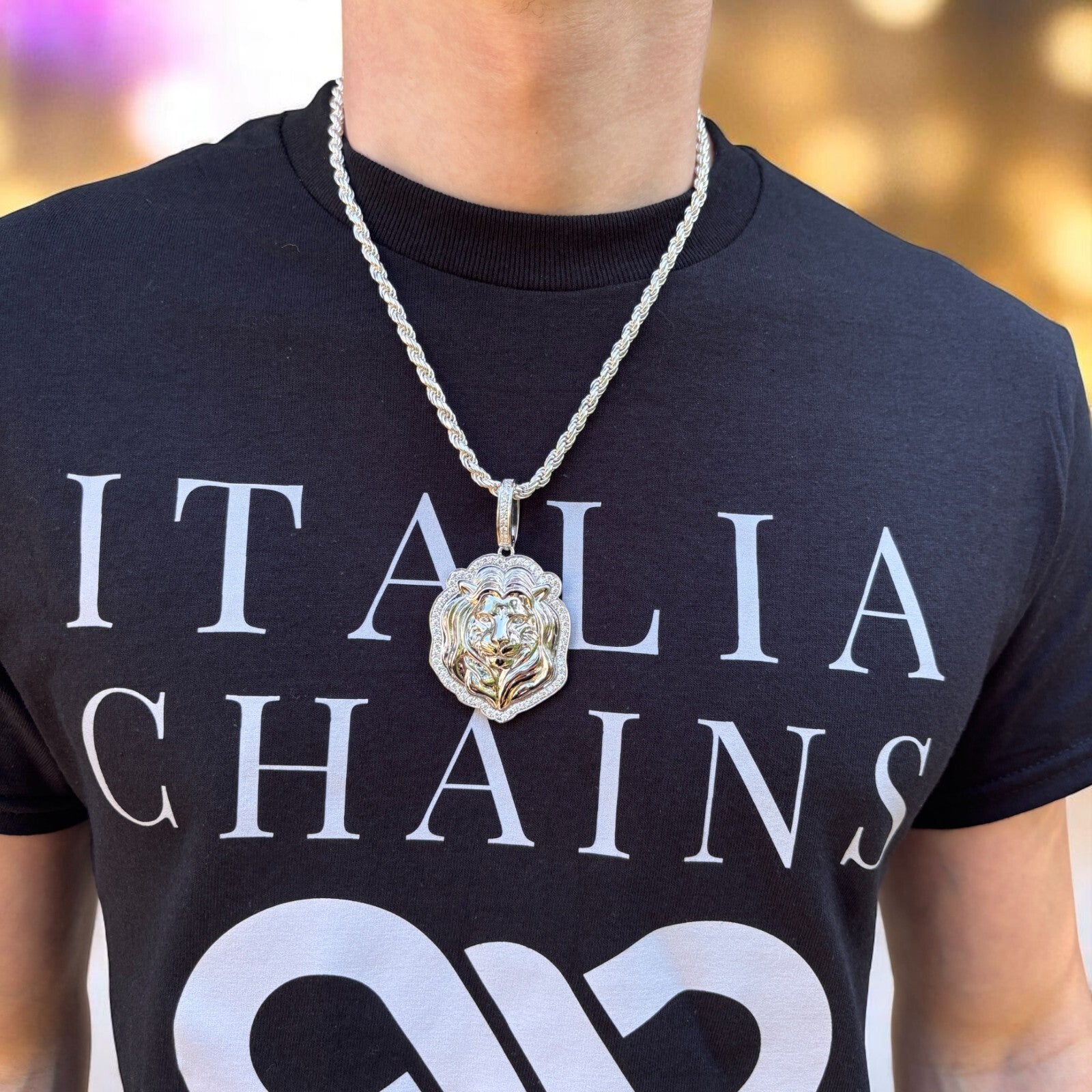 925 Sterling Silver Lion Head Pendant With Moissanite - Large