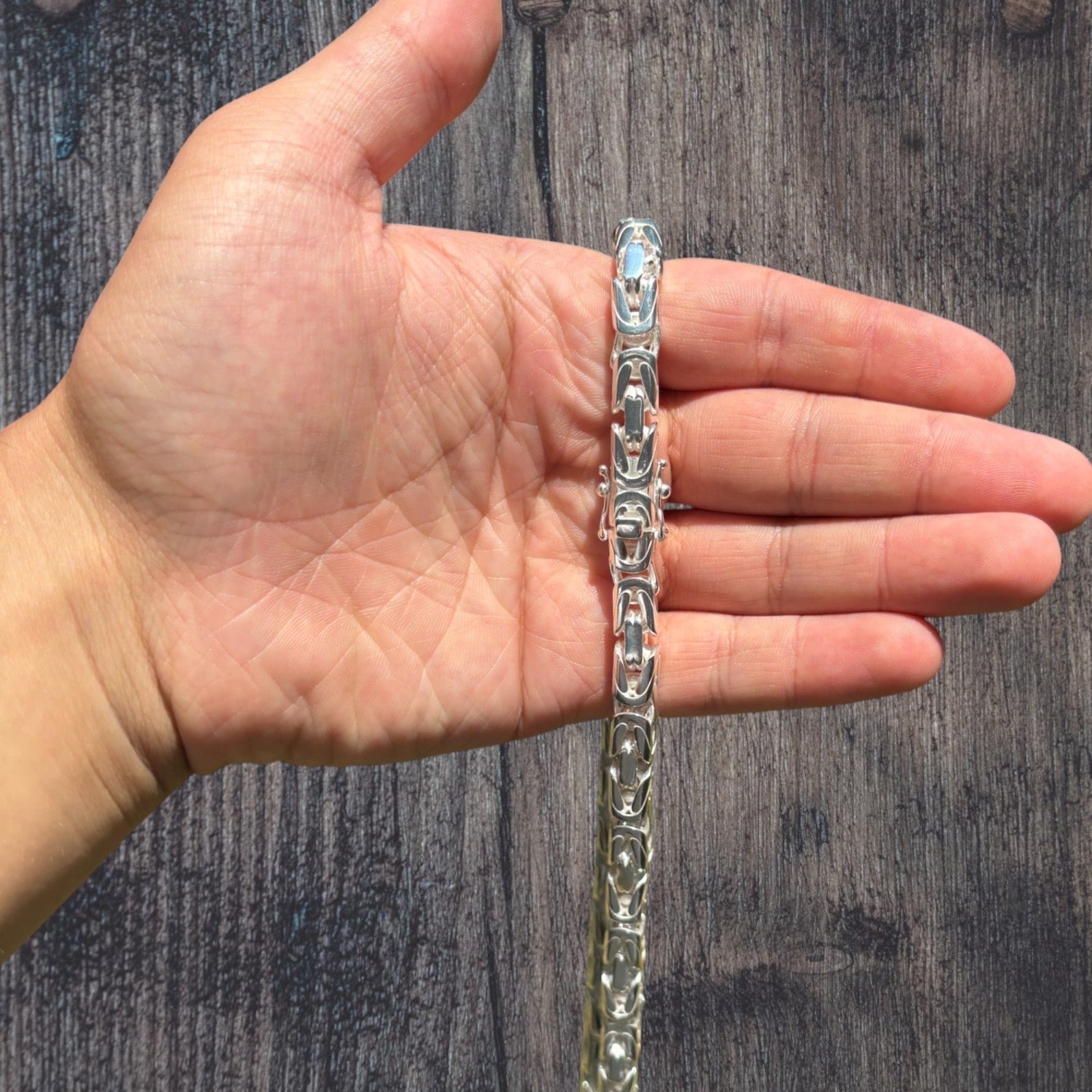925 Sterling Silver 8mm Byzantine W. Box Clasp Chain Necklace