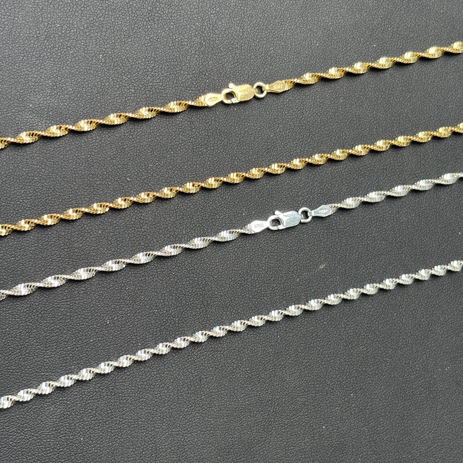 925 Sterling Silver 2.5mm Singapore Chain Necklace
