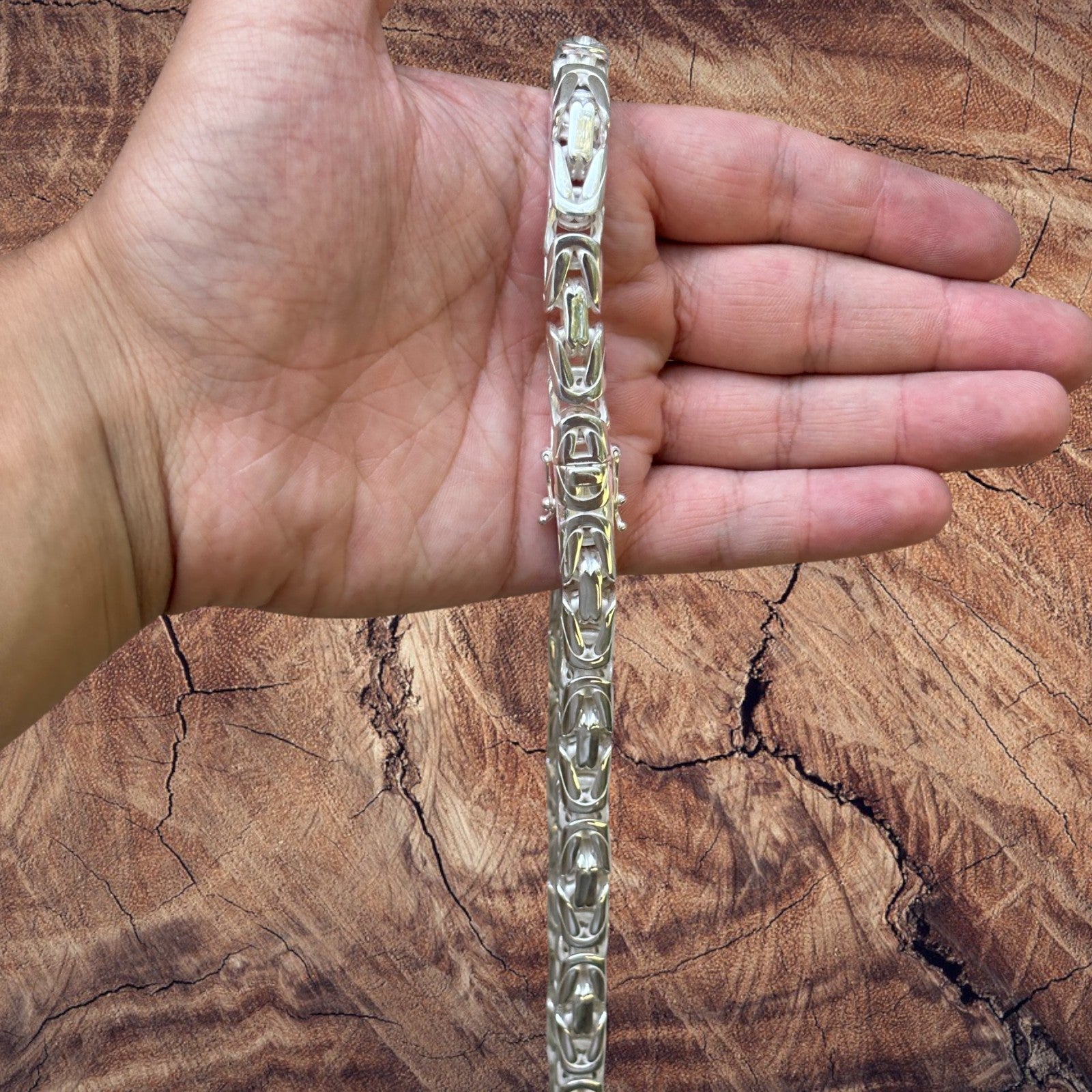 925 Sterling Silver 10mm Byzantine W. Box Clasp Chain Necklace