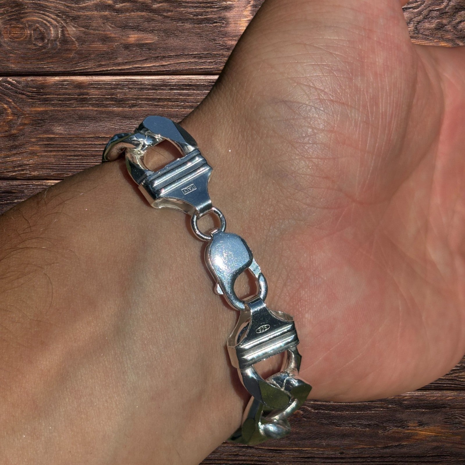 925 Sterling Silver 15mm Figaro Bracelet