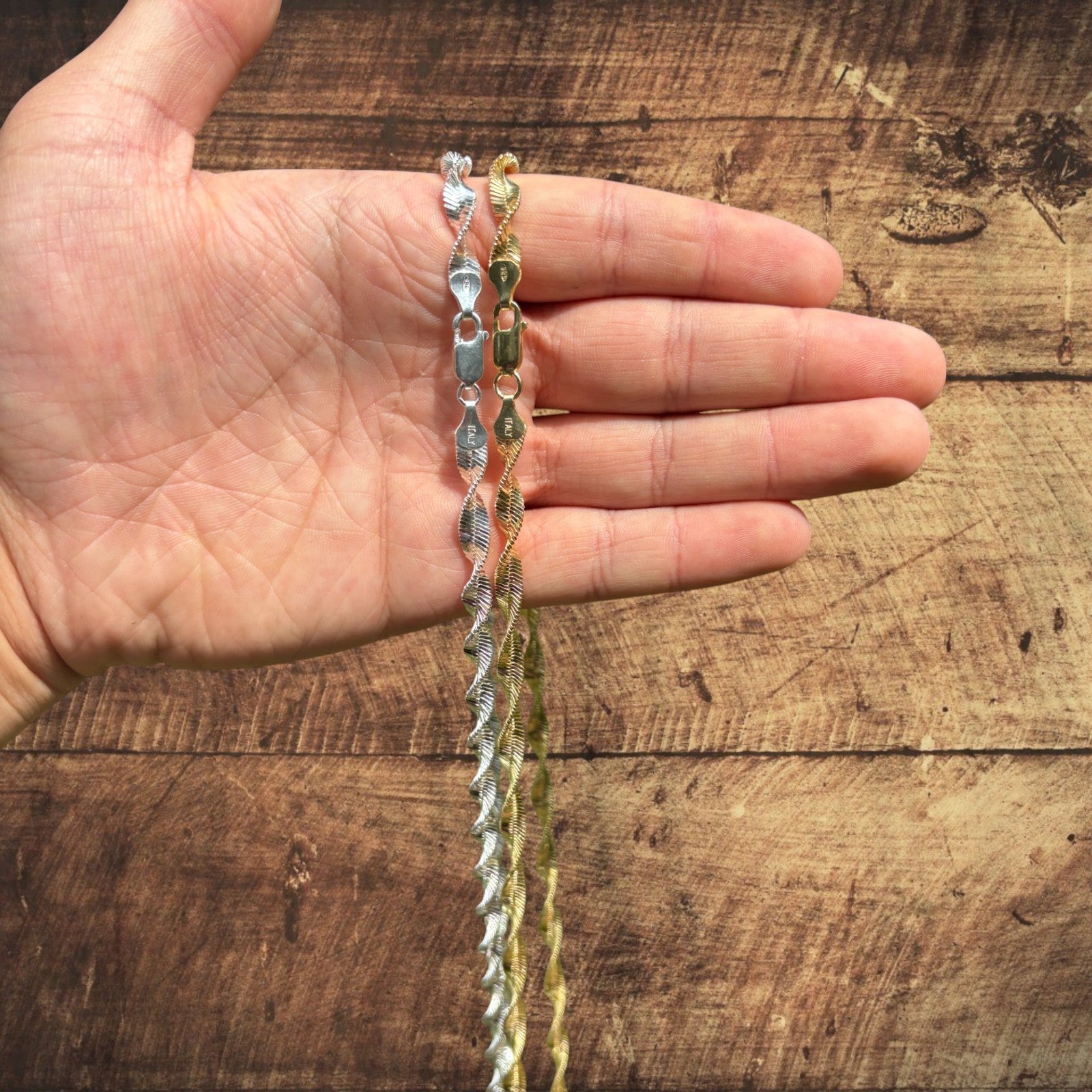 925 Sterling Silver 6mm Singapore Chain Necklace