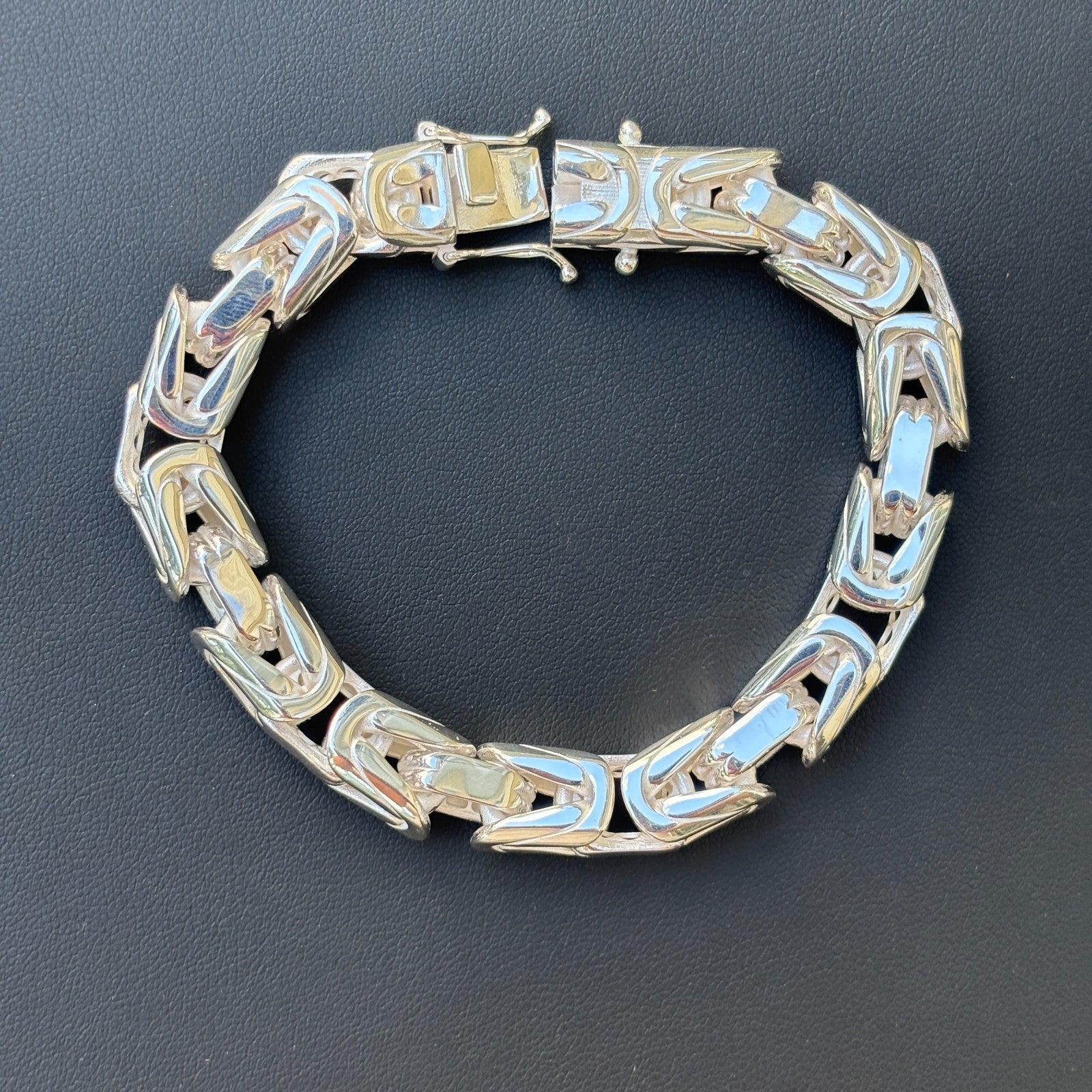 925 Sterling Silver 10mm Byzantine W. Box Clasp Bracelet