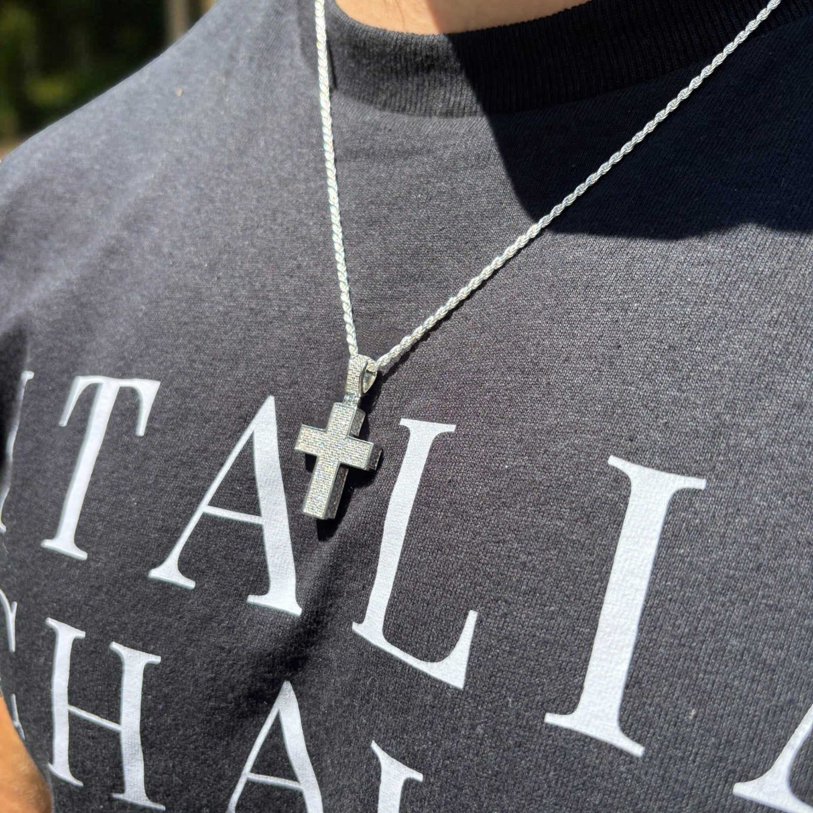 925 Sterling Silver 3D Cross Pendant With Moissanite - Small