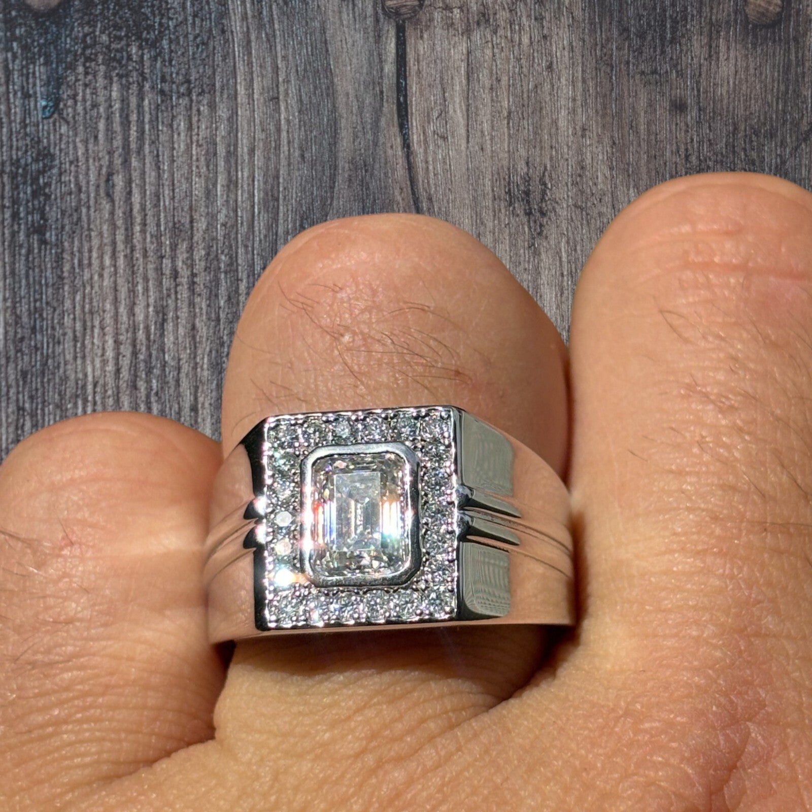 925 Sterling Silver Emerald Cut Ring With Moissanite