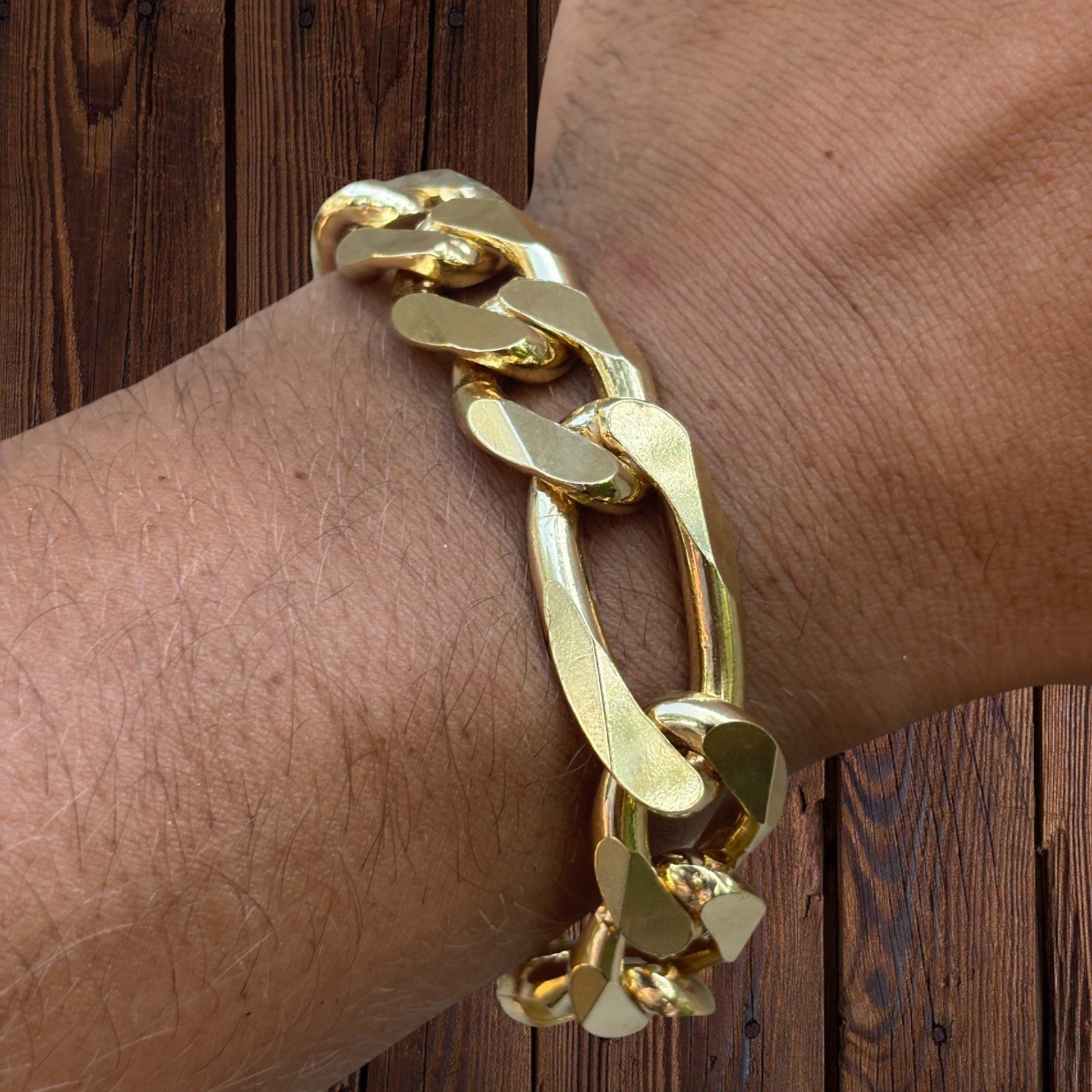 925 Sterling Silver 16mm Figaro Bracelet
