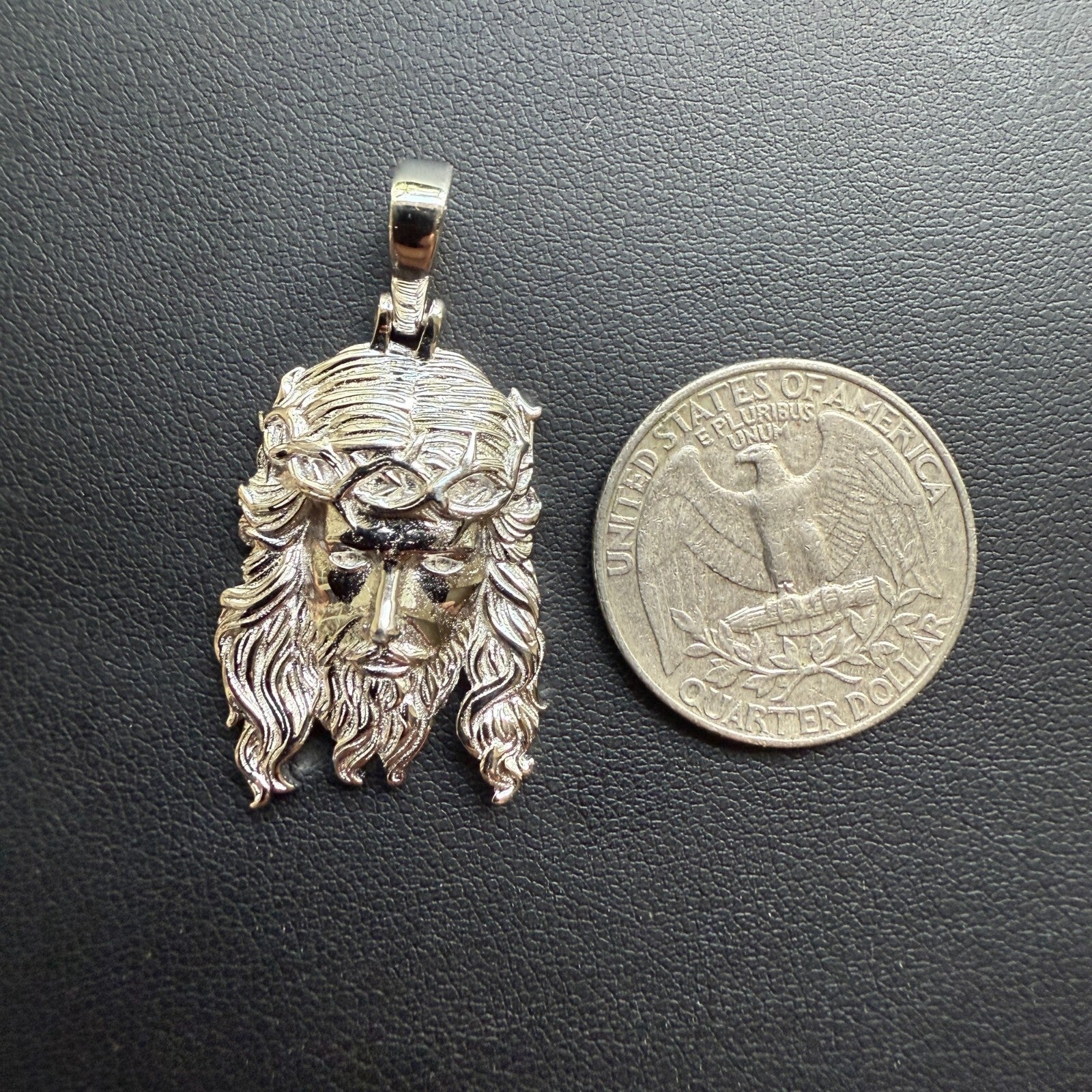 925 Sterling Silver Classic Jesus Piece Pendant - Small