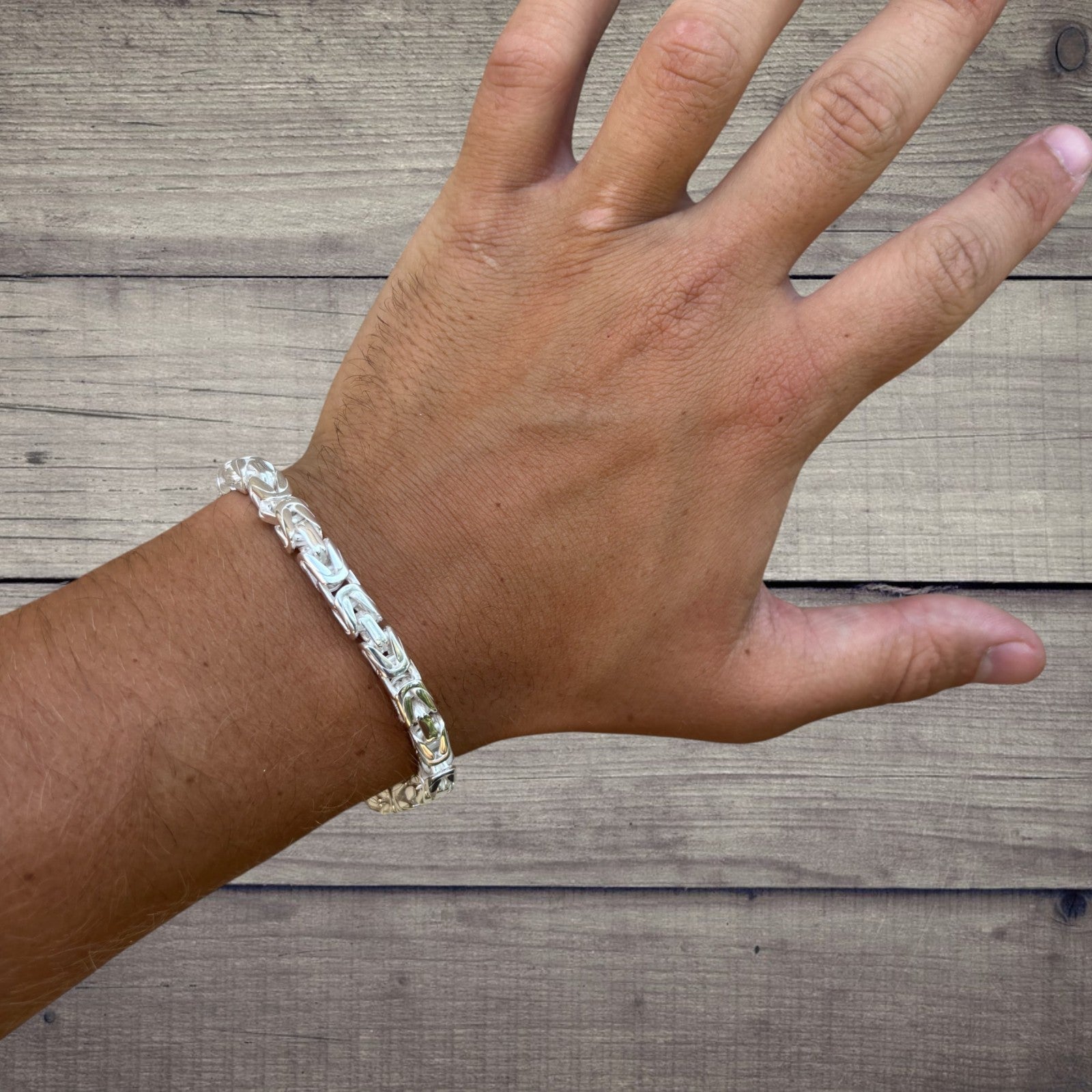 b7834352-a76a-4a8c-91e9-39fcd4ac6891