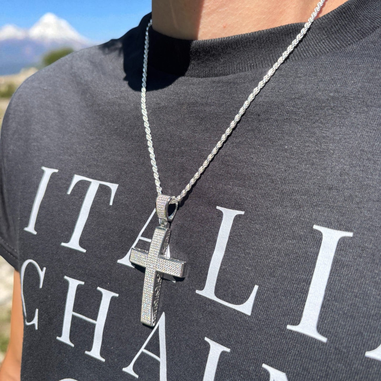 925 Sterling Silver Iced Out Cross Pendant With Moissanite