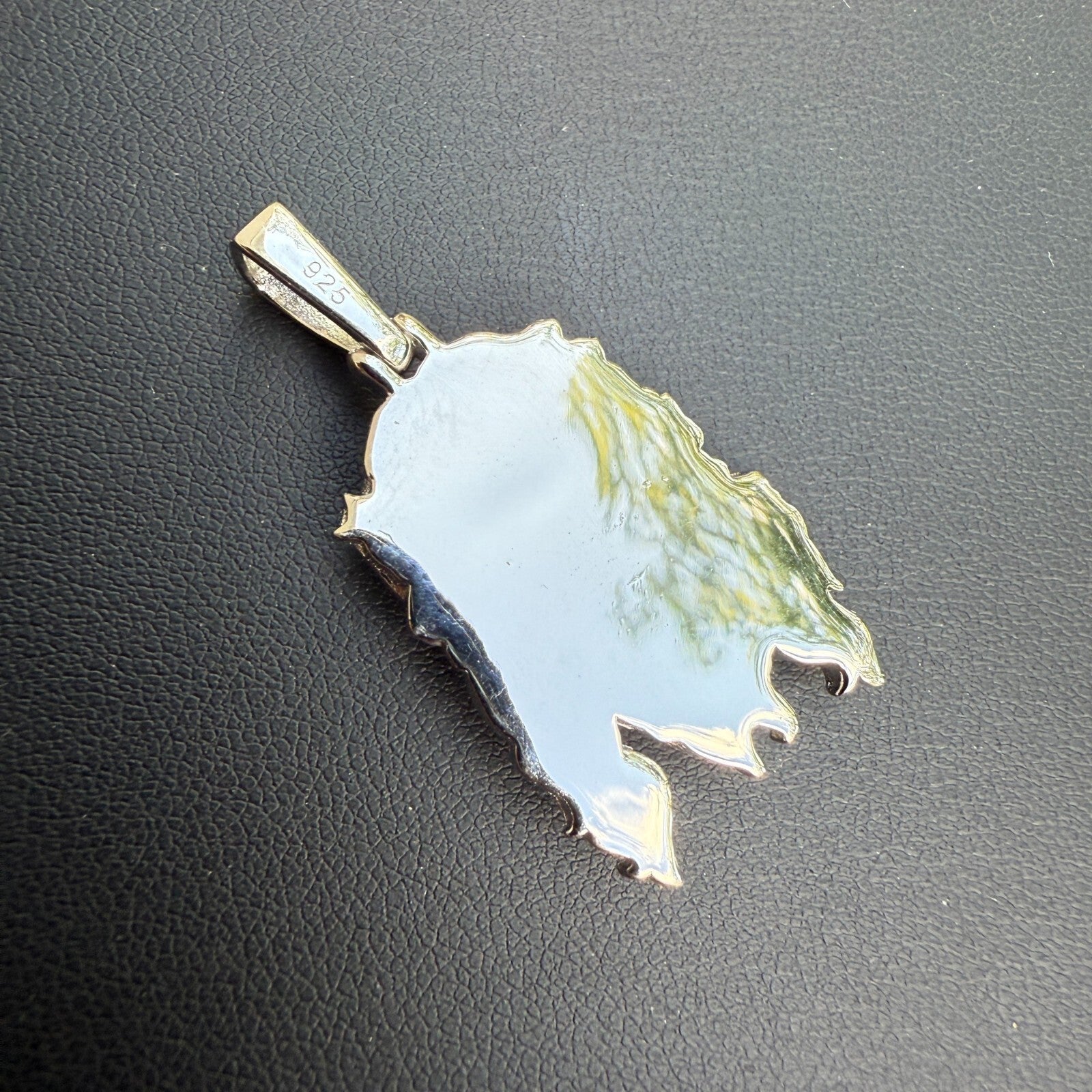925 Sterling Silver Classic Jesus Piece Pendant - Small