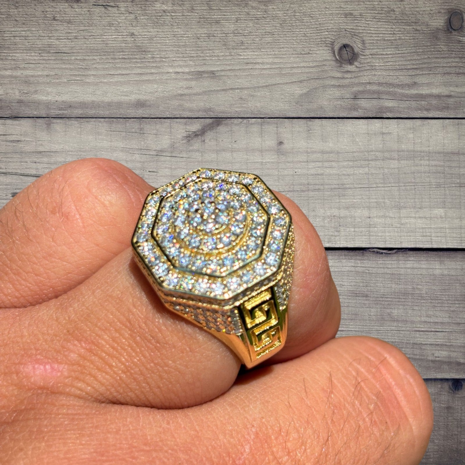 71381f01-418f-4cdf-bcbb-a1977573111d