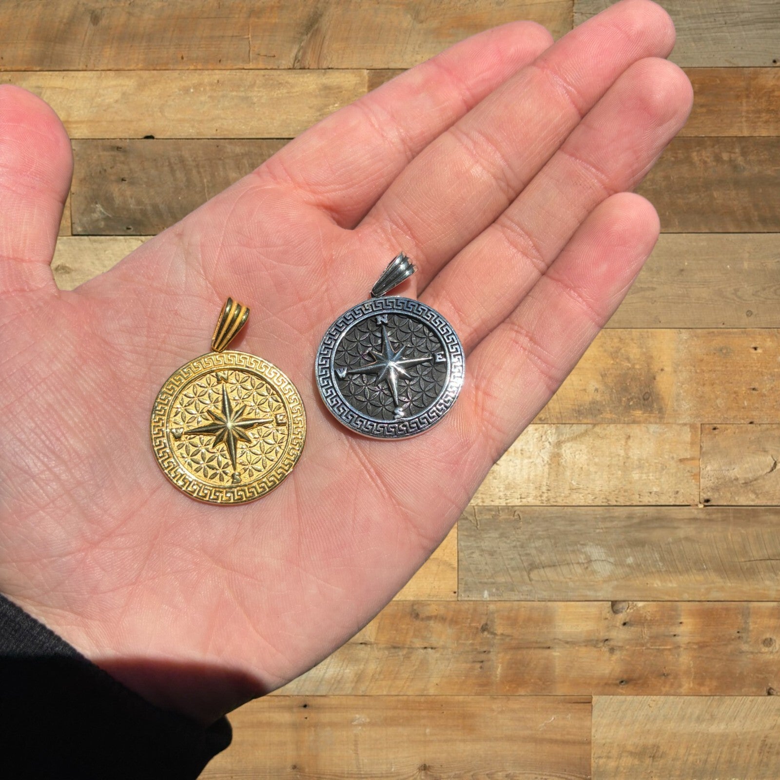 925 Sterling Silver Compass Pendant