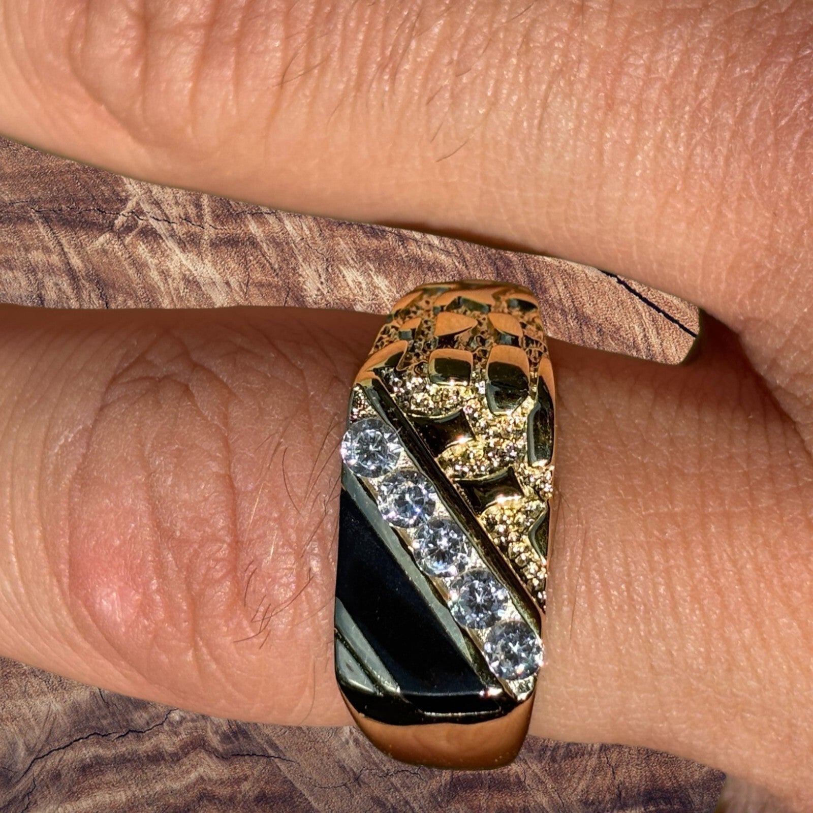 925 Sterling Silver Nugget Ring With Black Onyx & CZ Stones