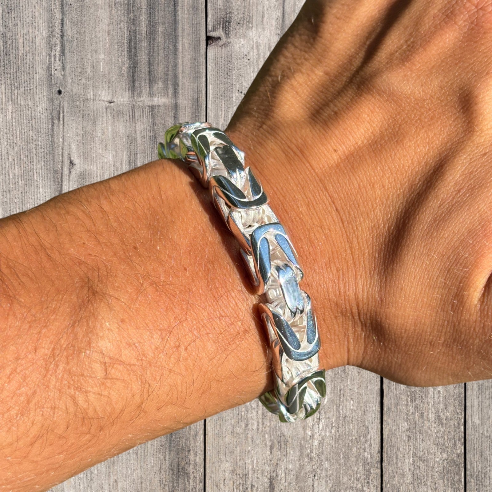 925 Sterling Silver 10mm Byzantine W. Box Clasp Bracelet