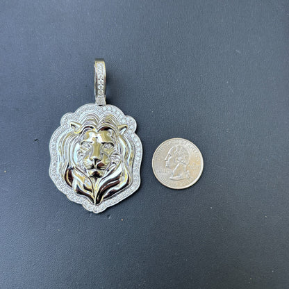 925 Sterling Silver Lion Head Pendant With Moissanite - Large
