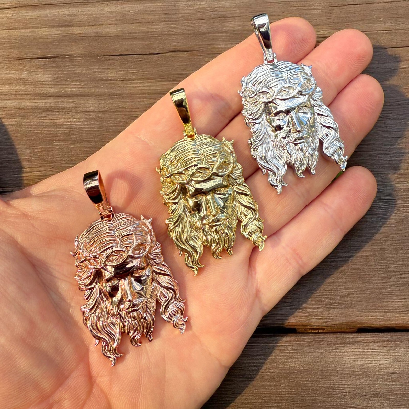 925 Sterling Silver Classic Jesus Piece Pendant - Medium