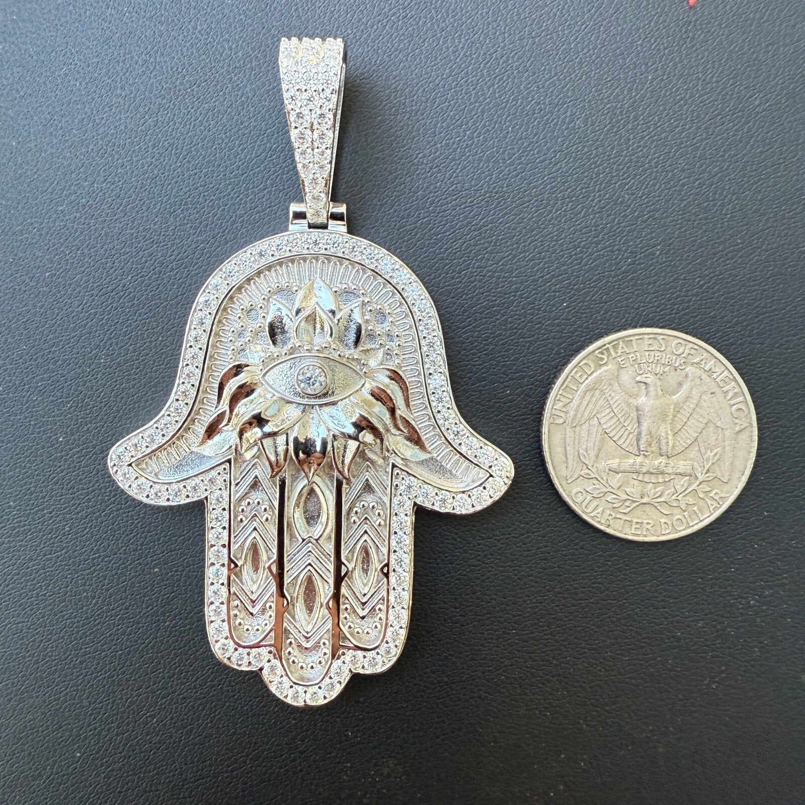 925 Sterling Silver Hamsa Hand Pendant With Moissanite - Large