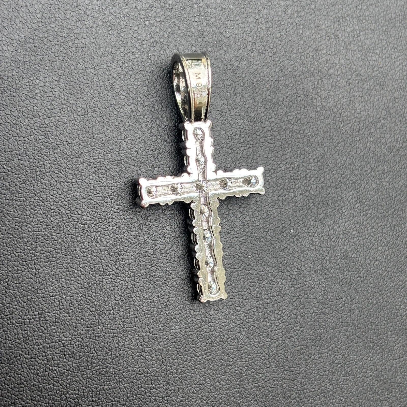 925 Sterling Silver Small Tennis Cross Pendant With Moissanite - Medium