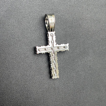 925 Sterling Silver Small Tennis Cross Pendant With Moissanite - Medium
