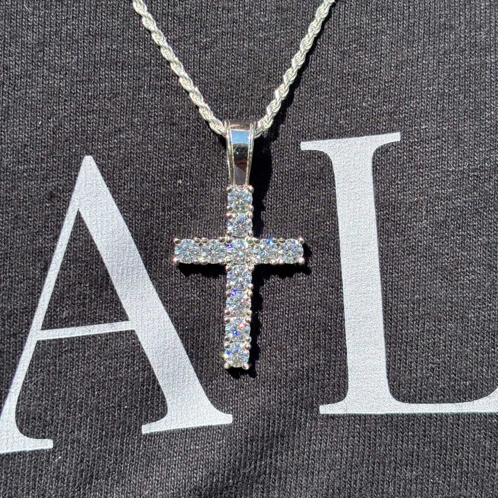 925 Sterling Silver Small Tennis Cross Pendant With Moissanite - Medium