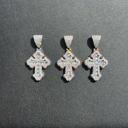 925 Sterling Silver Gothic Cross With Moissanite - Small