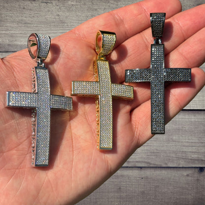 925 Sterling Silver Iced Out Cross Pendant With Moissanite