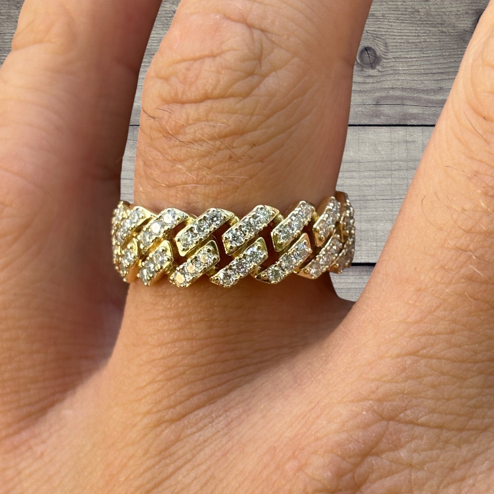 925 Sterling Silver Prong Miami Cuban Ring With Moissanite - ITALIA Chains