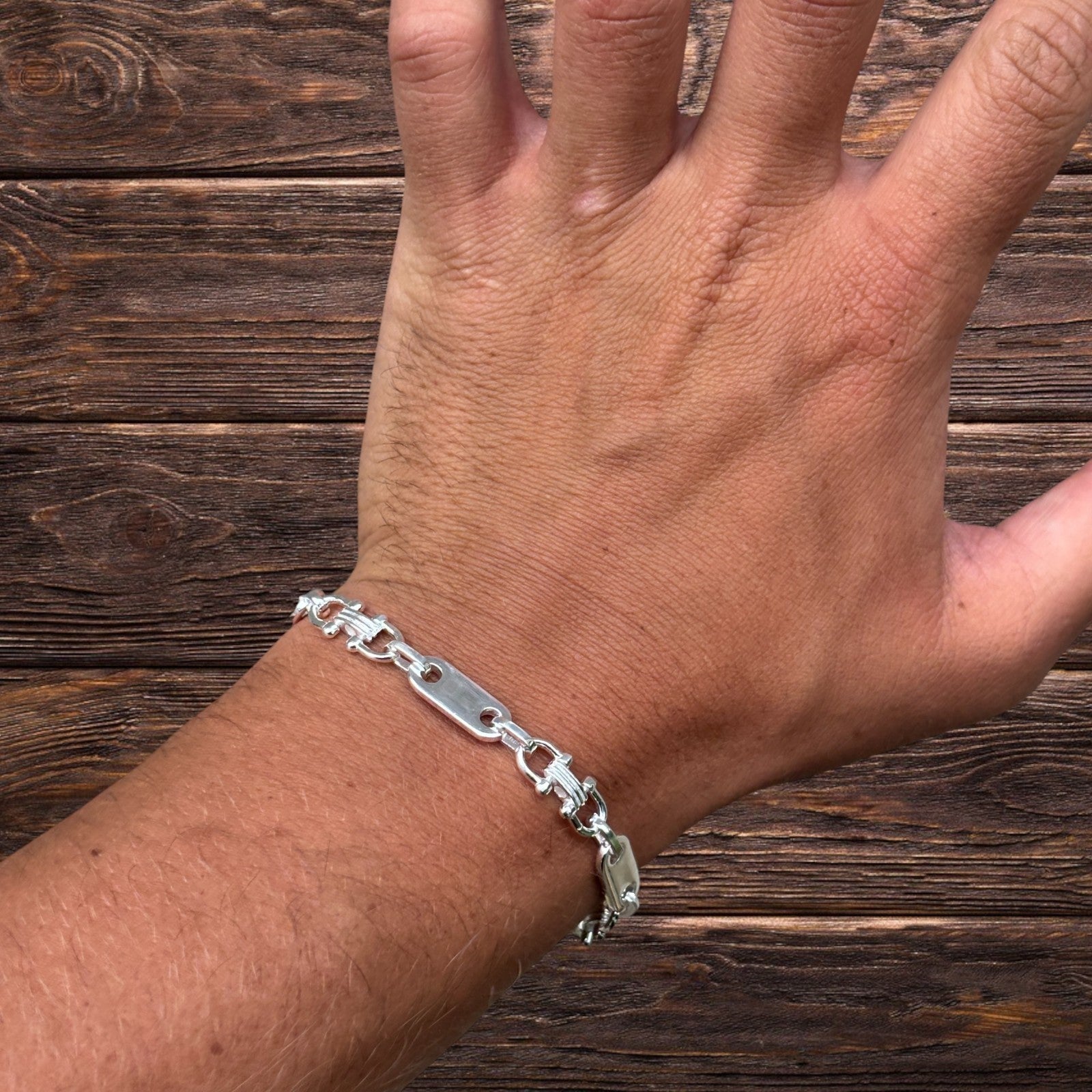 925 Sterling Silver 7.5mm Custom Ferragamo Link Bracelet