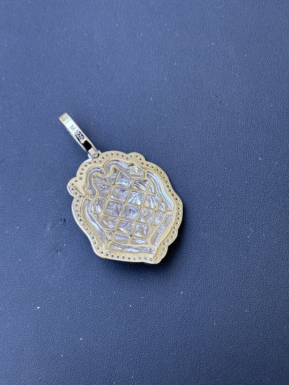 925 Sterling Silver Lion Head Pendant With Moissanite - Medium