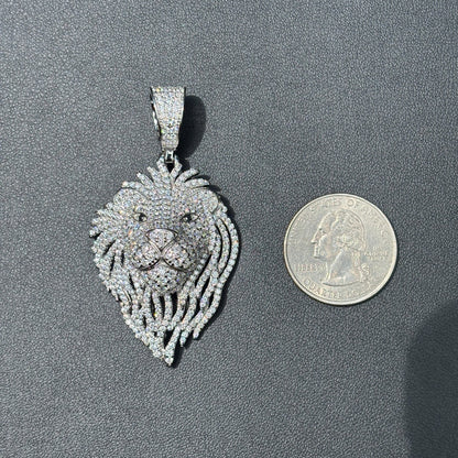 925 Sterling Silver Lion Pendant With Moissanite