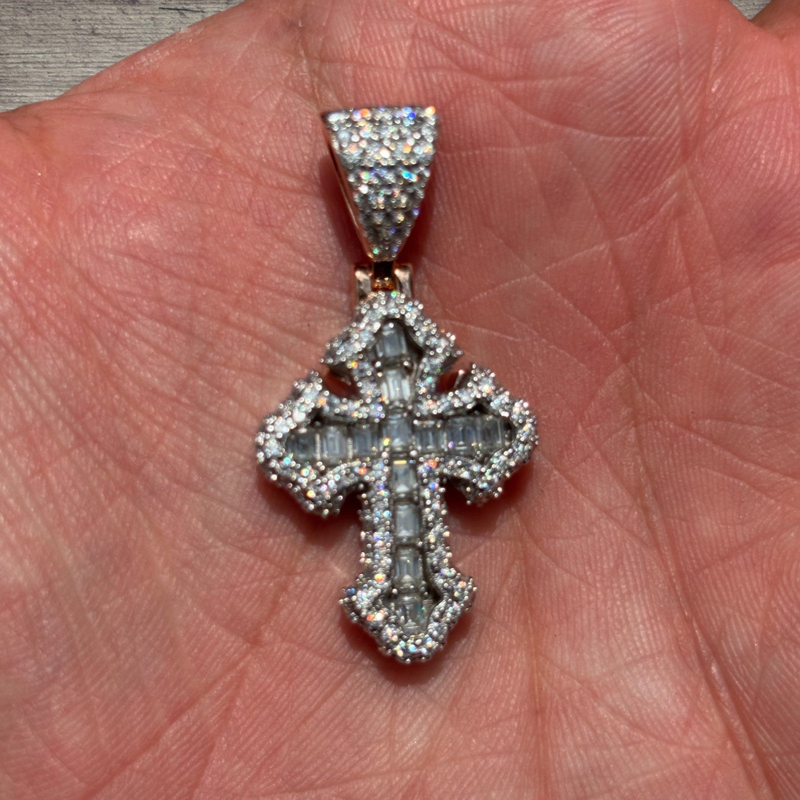 925 Sterling Silver Gothic Cross With Moissanite - Small