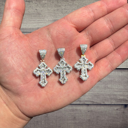 925 Sterling Silver Gothic Cross With Moissanite - Small