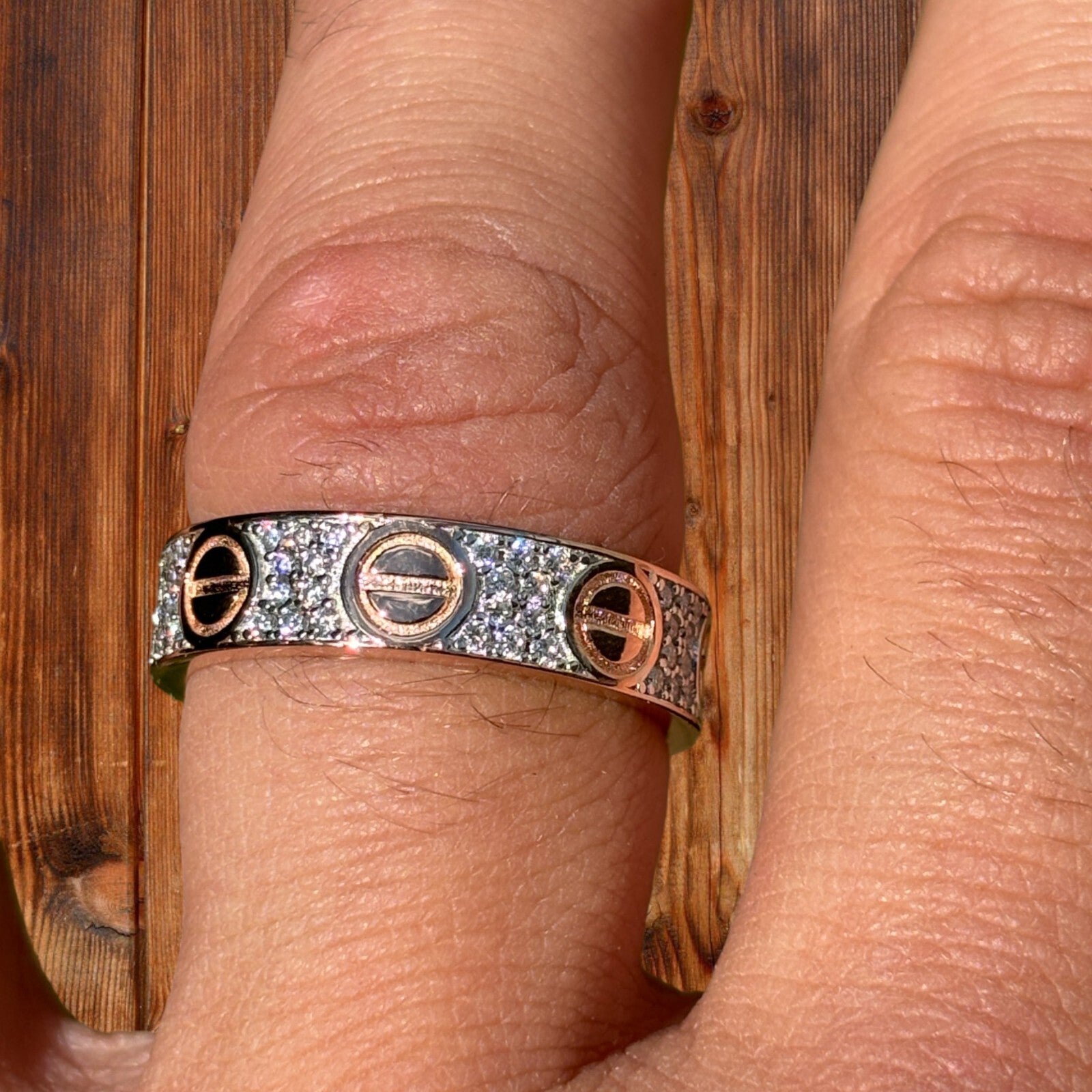 925 Sterling Silver Love Ring With Moissanite