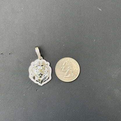 925 Sterling Silver Lion Head Pendant With Moissanite - Small