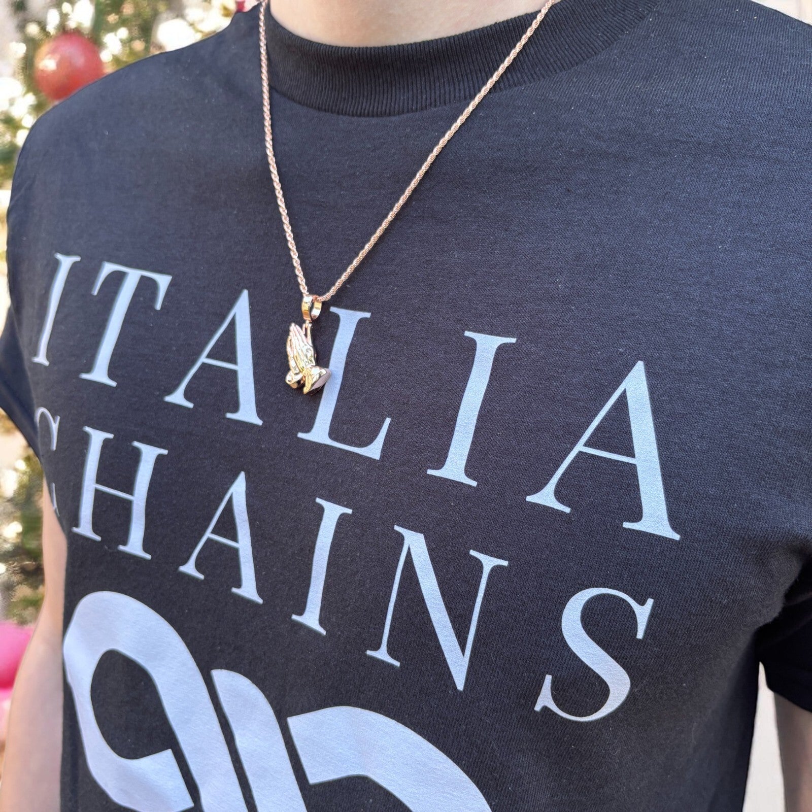 925 Sterling Silver Praying Hands Pendant - Small