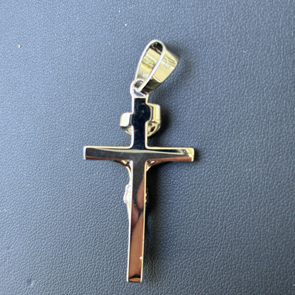 925 Sterling Silver Crucifix Cross Pendant - Medium