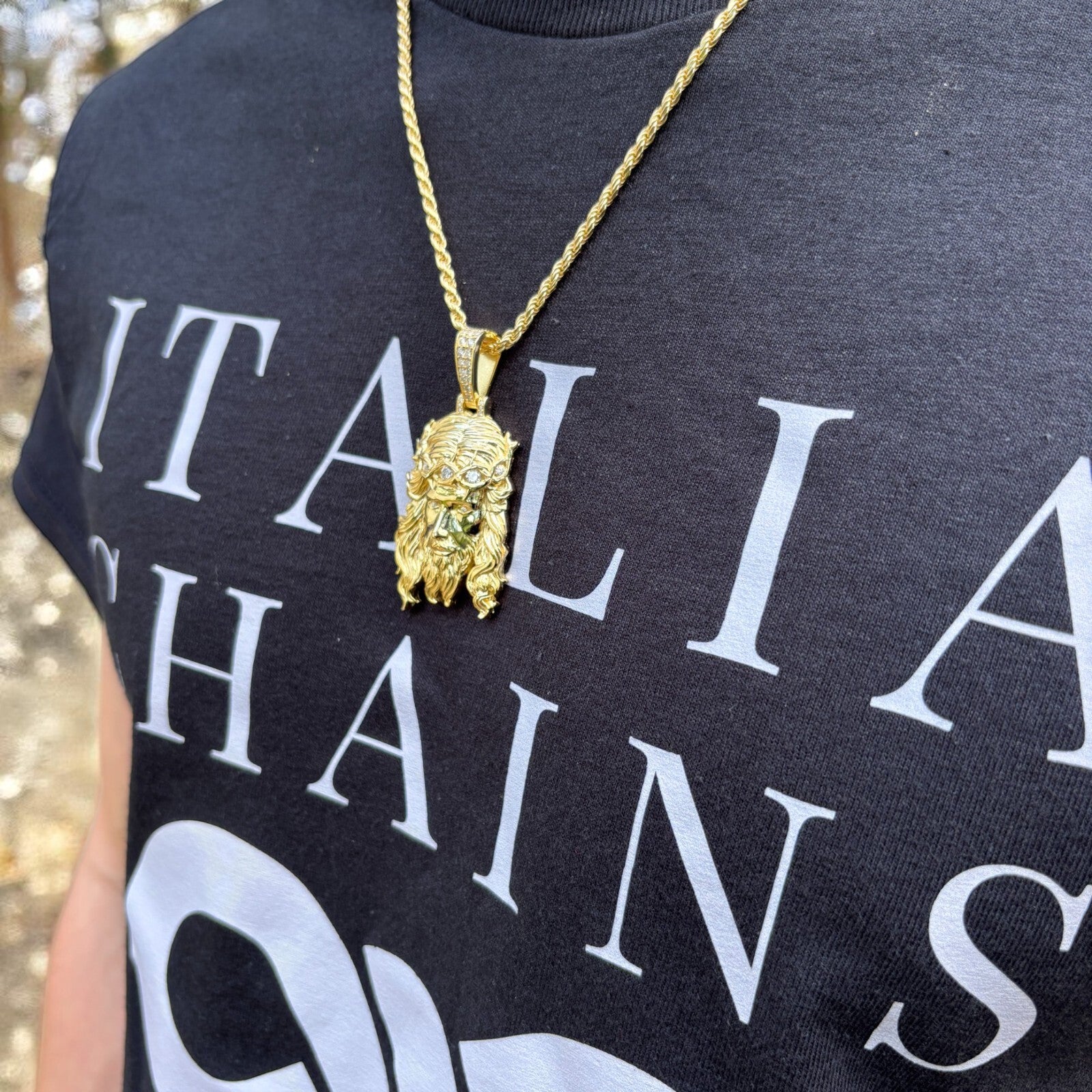 925 Sterling Silver Jesus Pendant With Moissanite - Medium