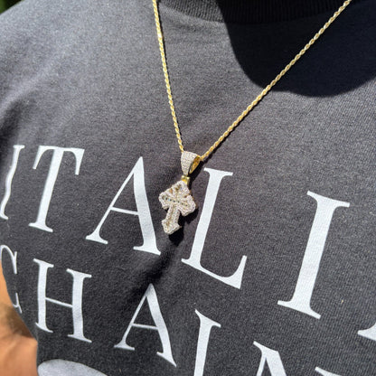 925 Sterling Silver Gothic Cross With Moissanite - Small