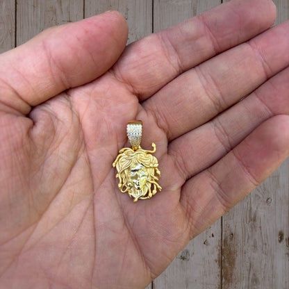 925 Sterling Silver Medusa Head Pendant With Moissanite - Small