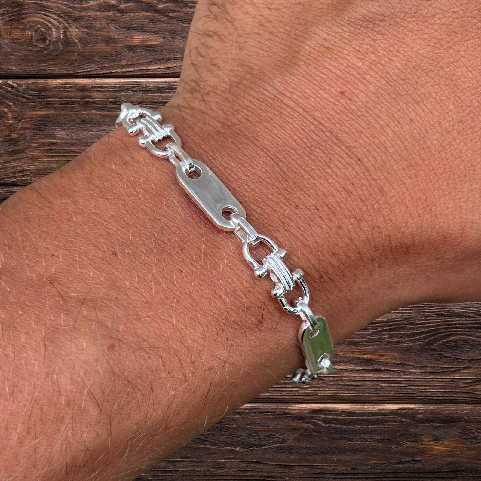 925 Sterling Silver 7.5mm Custom Ferragamo Link Bracelet