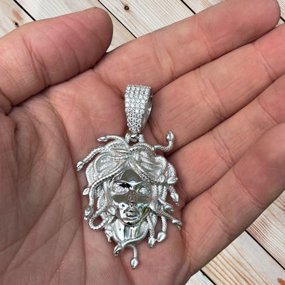 925 Sterling Silver Medusa Head Pendant With Moissanite - Medium